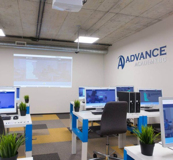 Учебна зала